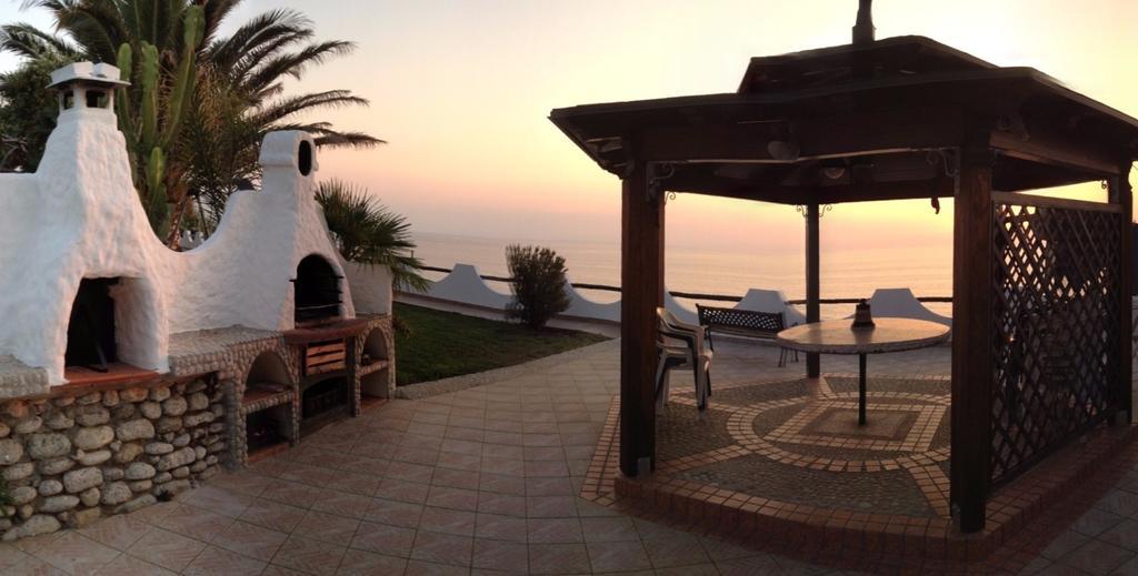 Residenza Stefanelli Apartment Capo Vaticano Phòng bức ảnh