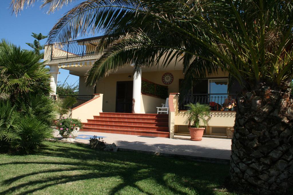 Residenza Stefanelli Apartment Capo Vaticano Phòng bức ảnh