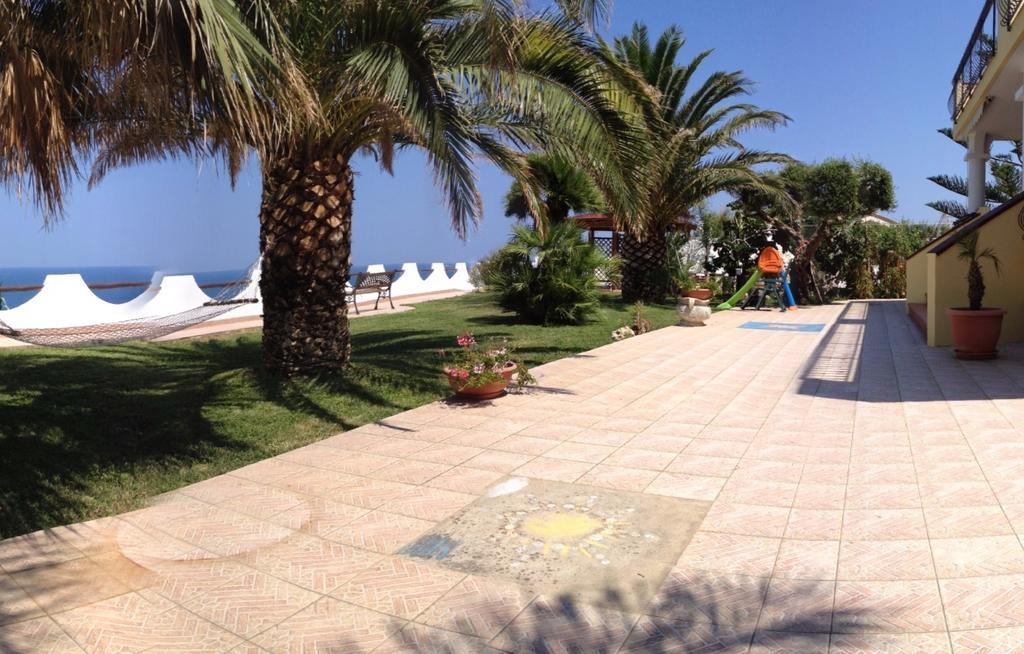 Residenza Stefanelli Apartment Capo Vaticano Phòng bức ảnh