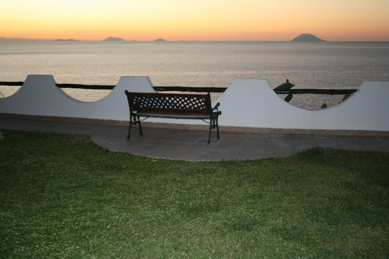Residenza Stefanelli Apartment Capo Vaticano Ngoại thất bức ảnh